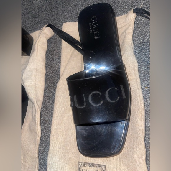 Gucci Rubber slide sandal Black  NOO SCAMMERS!! SCAMMERS WILL BE INVESTIGATED - Picture 9 of 9